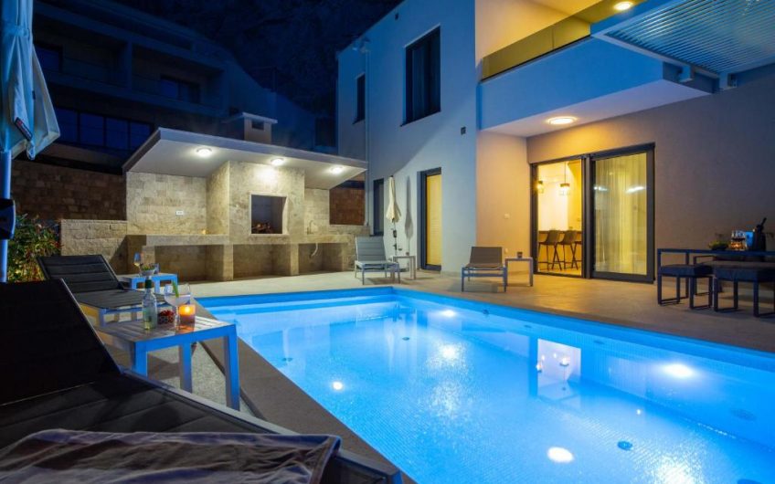 PRODAJA, NOVA MODERNA VILA S BAZENOM I POGLEDOM NA MORE, V29